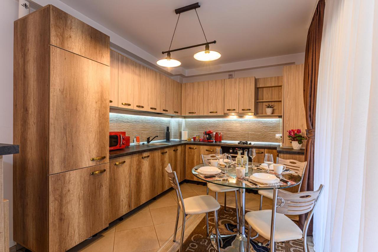 Jad - Luxury Apartments Afi Mall Brasov Bagian luar foto