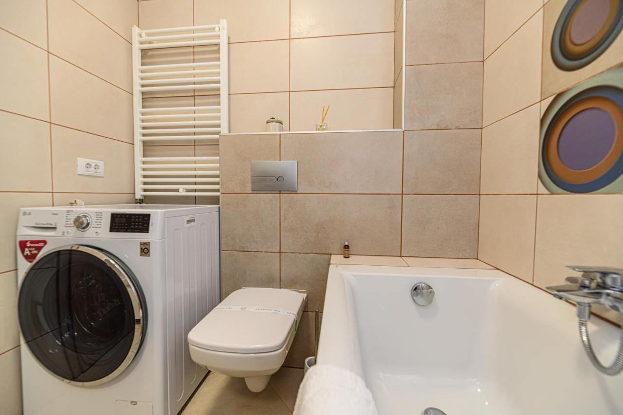 Jad - Luxury Apartments Afi Mall Brasov Bagian luar foto