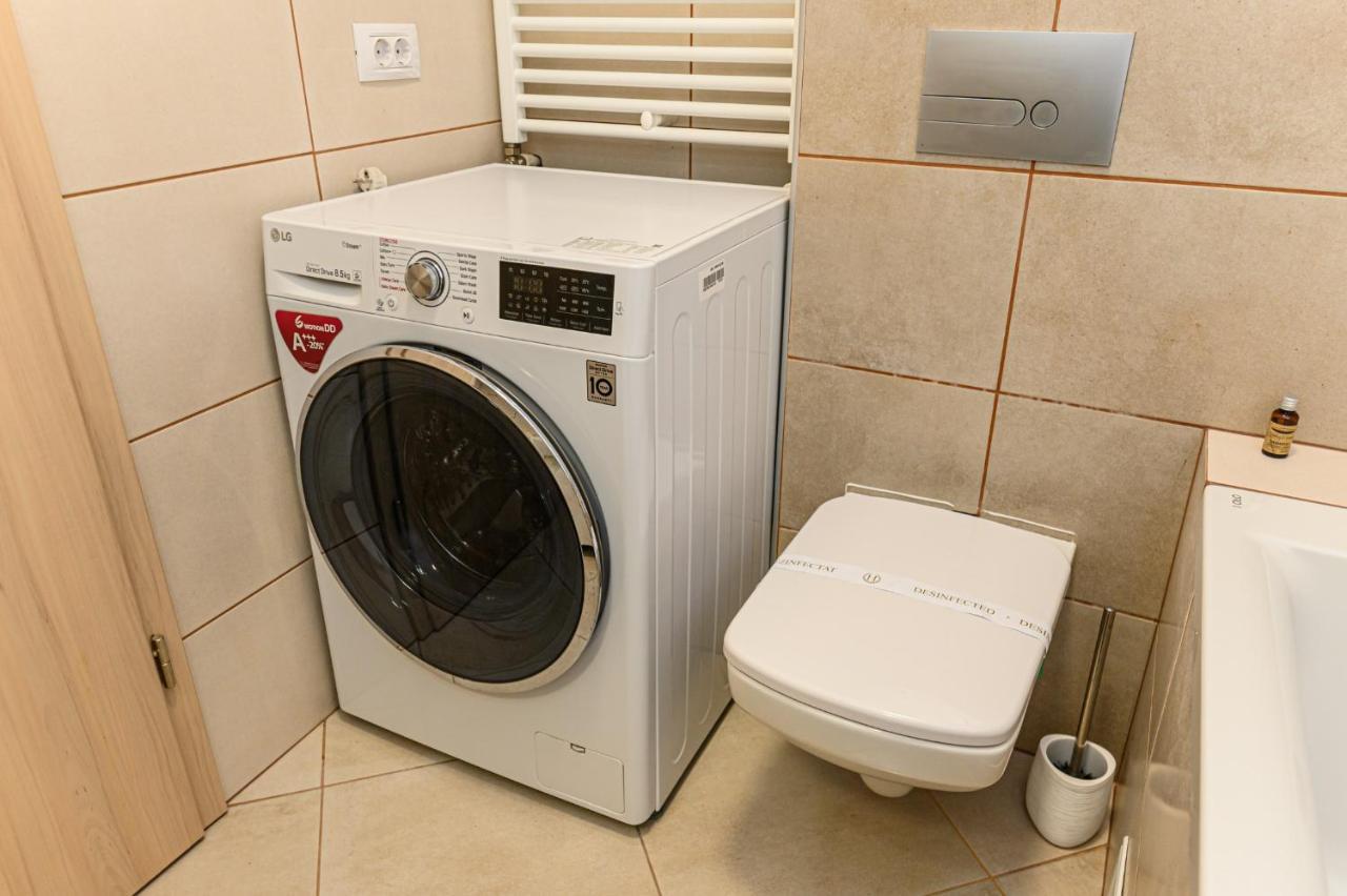 Jad - Luxury Apartments Afi Mall Brasov Bagian luar foto